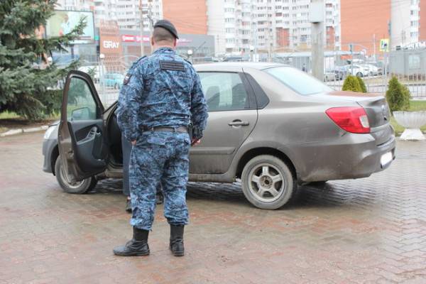 Автомобиль конфискован у пьяного водителя в Смоленске