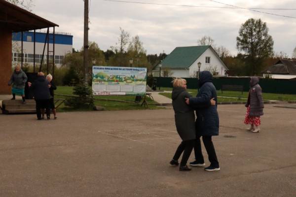 В селе Тёмкино открыли танцевальную площадку «Кому за …»