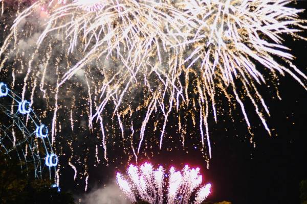 Праздничный салют в Смоленске к 80-летию Победы