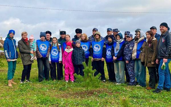 Сосновый сад единства: как Десногорск отмечает праздник