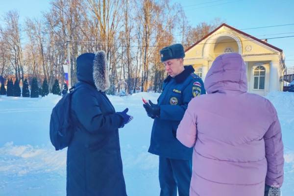 В Починке сотрудники МЧС провели очередной профилактический рейд