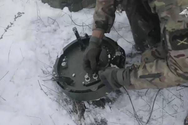 Минобороны показало, как действует современный комплекс артразведки «Пенициллин»