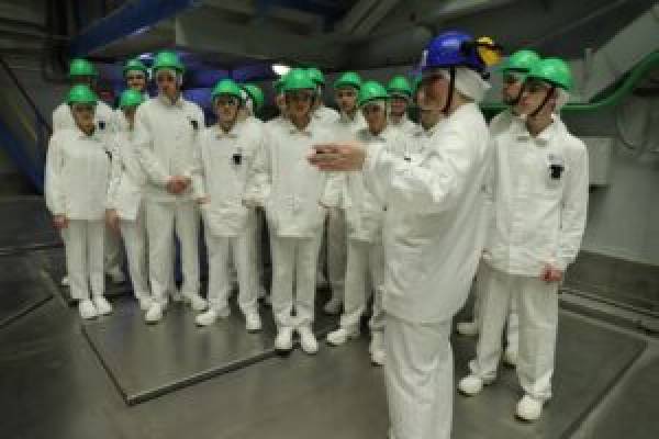 Подготовка будущих специалистов атомной отрасли через партнерство вузов и предприятий