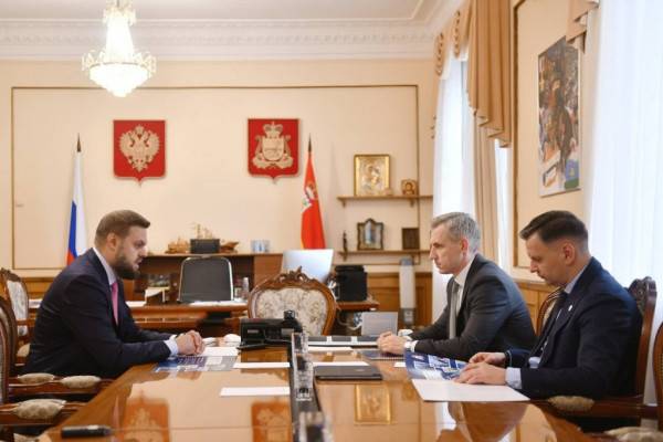 Встреча губернатора Смоленской области с депутатом Госдумы