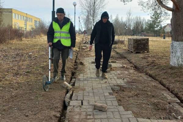 Благоустройство сквера в Вязьме-Брянской по национальному проекту Благоустройство сквера в Вязьме-Брянской по национальному проекту