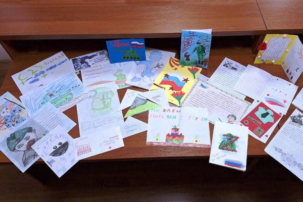 Смоленские сотрудники ФСИН поддержали военных на СВО Смоленские сотрудники ФСИН поддержали военных на СВО