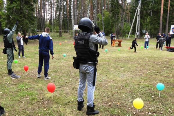 В Десногорске прошла «Лесная олимпиада для семей сотрудников УФСИН