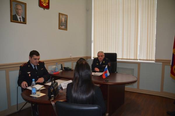 В Смоленске начальник областного УМВД Валерий Саржин провел личный прием граждан