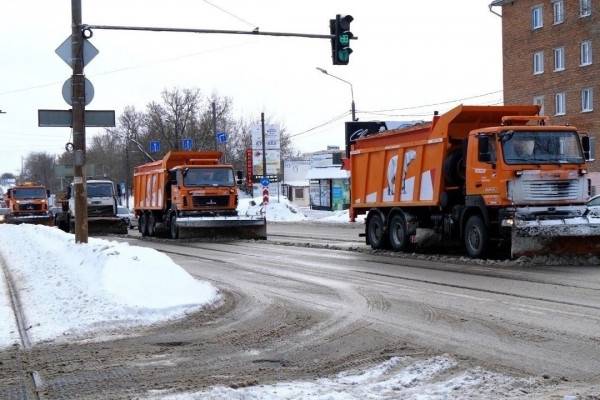 В Смоленске коммунальщики перешли на зимний режим работы