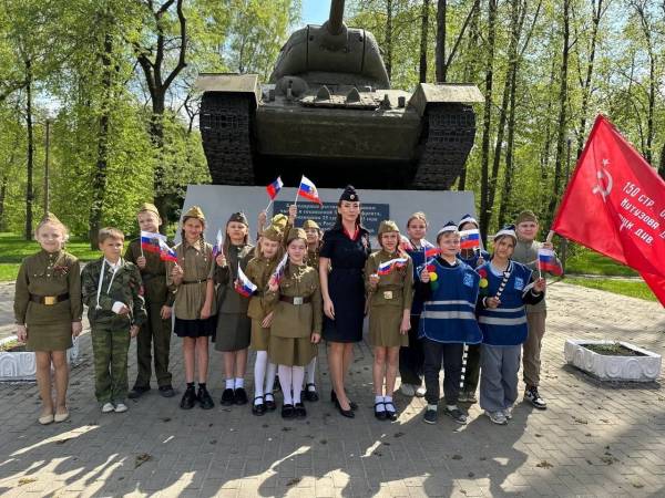 Патриотическое воспитание через ПДД: акция «Дороги Победы» Патриотическое воспитание через ПДД: акция «Дороги Победы»