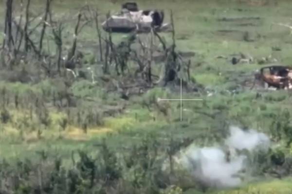 Штурмовая группа ВДВ уничтожила бронетехнику ВСУ в районе Артемовска