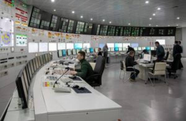 На Смоленской АЭС стартовали комплексные опробования модернизированного полномасштабного тренажера БЩУ 3-го энергоблока (ПМТ-3)