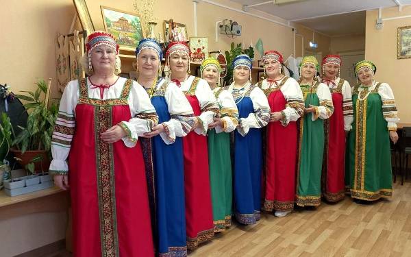 «В кругу друзей»