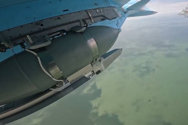 Кадры боевой работы экипажей Су-34 в зоне проведения спецоперации