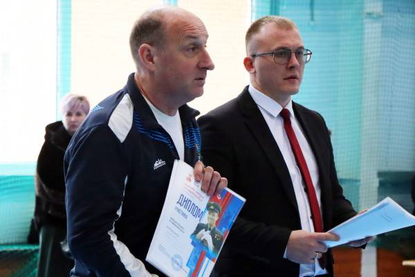 Соревнования по мини-футболу в Смоленске собрали сильнейшие школьные команды региона