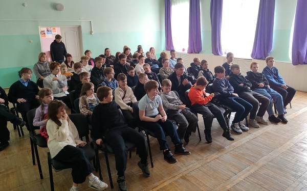 «Память, которая объединяет»: в Молодёжном центре прошло мероприятие из цикла «Собственным примером»