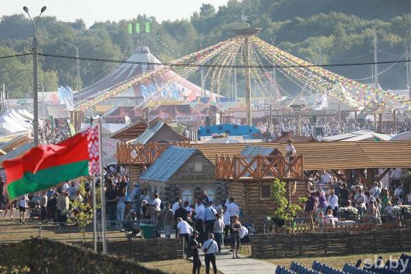 Жителей Смоленска приглашают посетить праздник «Купалье» («Александрия собирает друзей»)