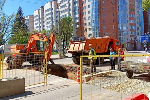 Строительство нового участка теплосети в Смоленске