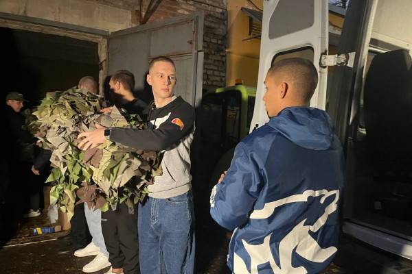 Смоленские единороссы отправили очередную партию груза защитникам Курской области