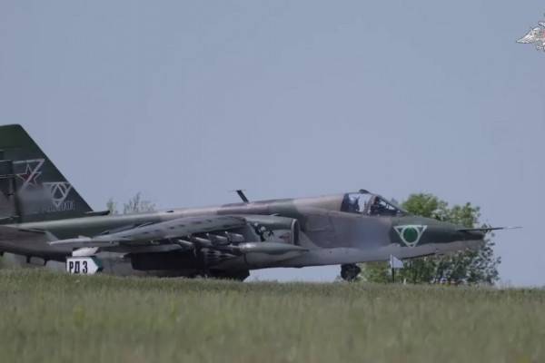 В Минобороны РФ поделились кадрами боевой работы Cу-25