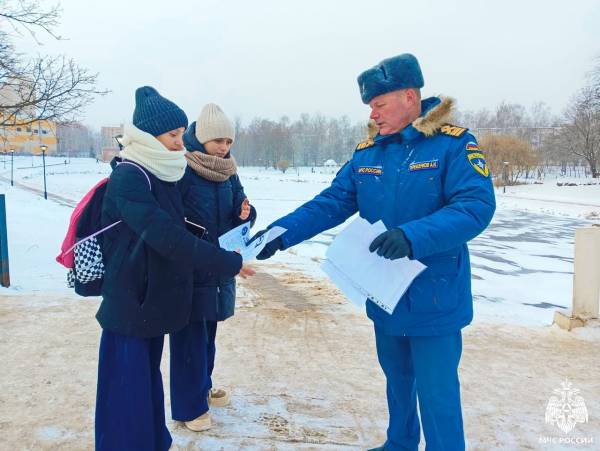 На реках и озерах небезопасно!