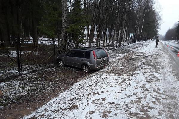 В Смоленском районе пешеход был сбит автомобилем Nissan X-Trail