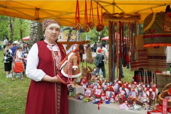 Фестиваль фольклора и ремесел в Гнездово
