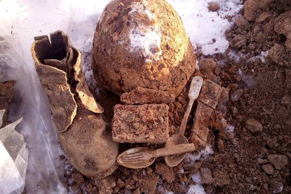 На Смоленщине с начала года поисковики подняли останки почти 1 500 красноармейцев