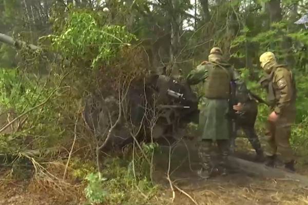 Артиллеристы продолжают громить врага на Купянском направлении 