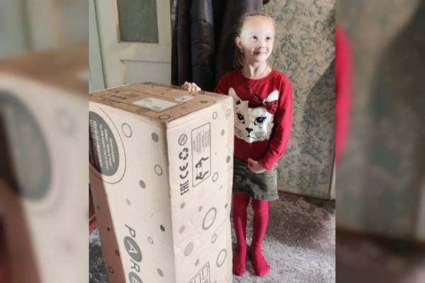 Семилетней девочке из Мангуша передали долгожданный сюрприз от Губернатора Смоленской области