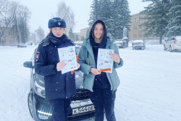 В Смоленской области прошла акция «Водитель – пропусти пешехода, пешеход – засветись!»