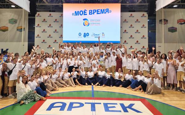 Творчество объединяет сердца!