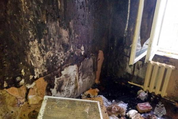 В Ярцеве на проспекте Металлургов произошёл пожар в квартире