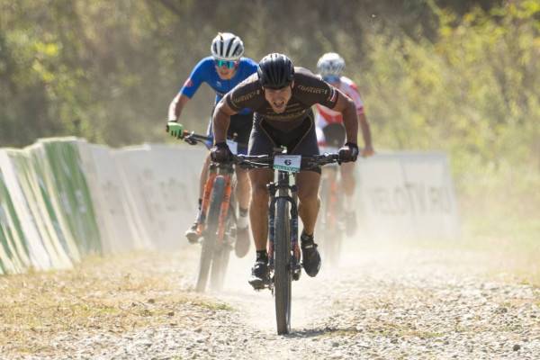 Смоленские студенты завоевали золото и две бронзы на соревнованиях по велосипедному спорту Смоленские студенты завоевали золото и две бронзы на соревнованиях по велосипедному спорту