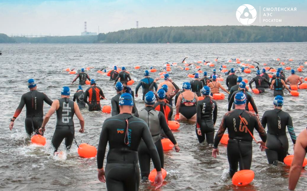 Свыше 800 спортсменов из Десногорска преодолели 3200 километров в ходе уникального заплыва на открытой воде «X-Waters nuclear»