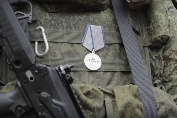 Российские военнослужащие, отличившиеся на Купянском направлении, получили госнаграды