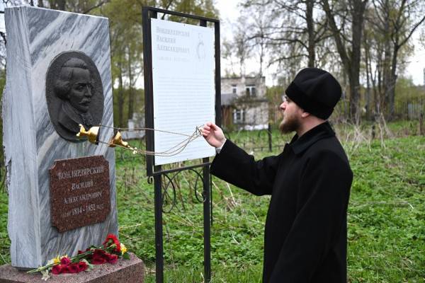 В деревне Рай была проведена панихида на могиле известного писателя Василия Вонлярлярского