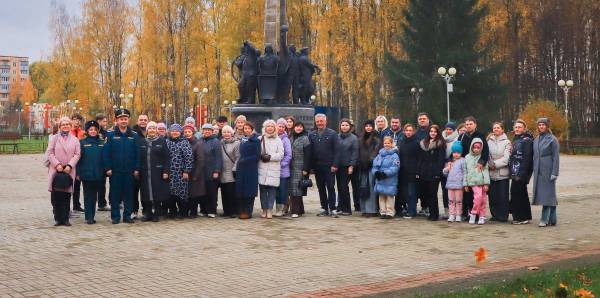 Аллея  Аллея