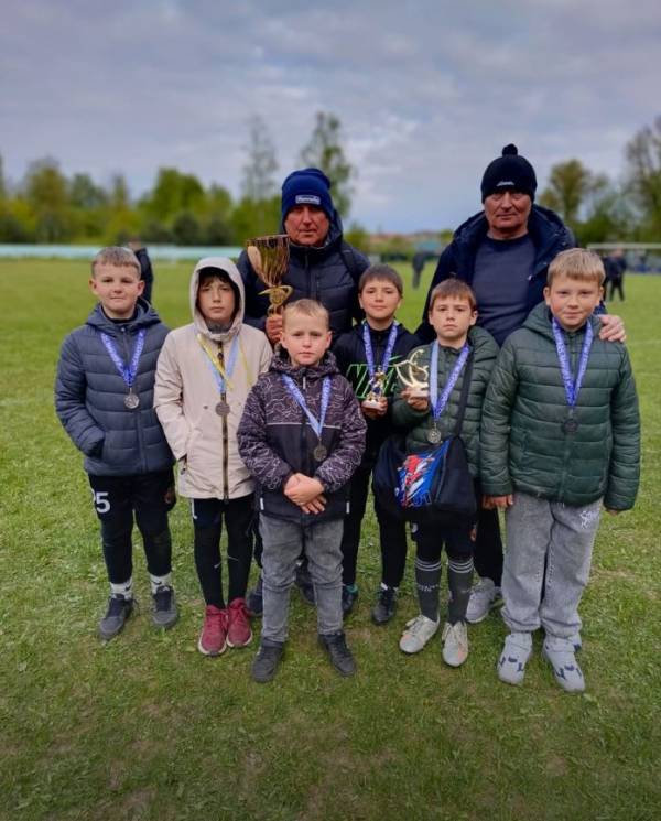 Турнир по футболу среди малышей Турнир по футболу среди малышей