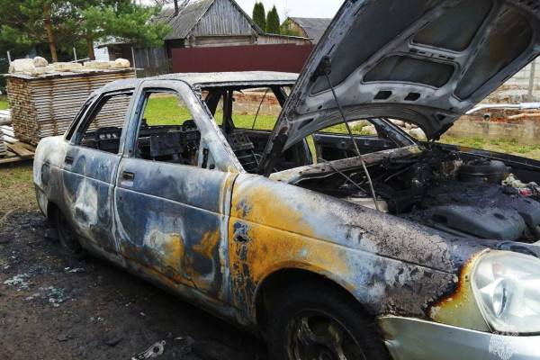 В Дорогобужском районе сгорела «Приора»