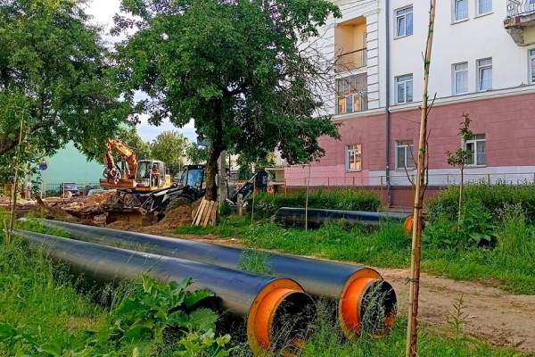 Реконструкция теплосети на улице Докучаева в Смоленске