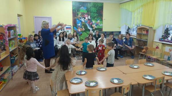 Заседание РМО воспитателей средних групп