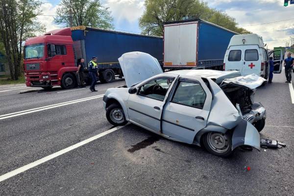 Полиция ищет свидетелей смертельного ДТП в Смоленском районе