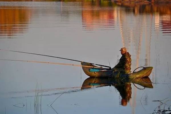 ГИМС МЧС России по Смоленской области напоминает о безопасности на воде осенью