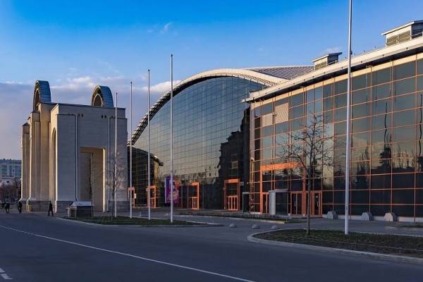 Губернатор Смоленской области приглашает россиян посетить международную выставку «Россия»