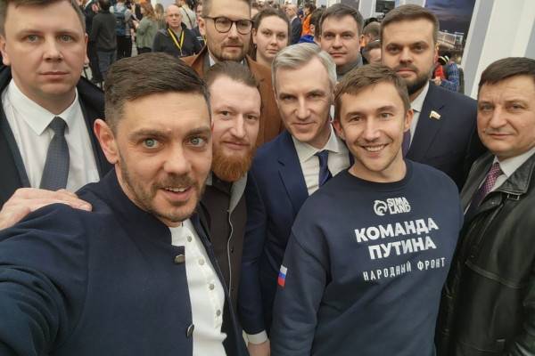 Василий Анохин подчеркнул, что основные темы Послания Президента - это благополучие людей и развитие регионов