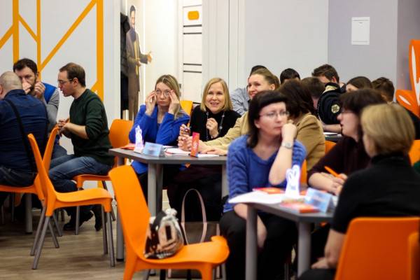 В Информационном центре по атомной энергии Смоленска прошла встреча интеллектуалов