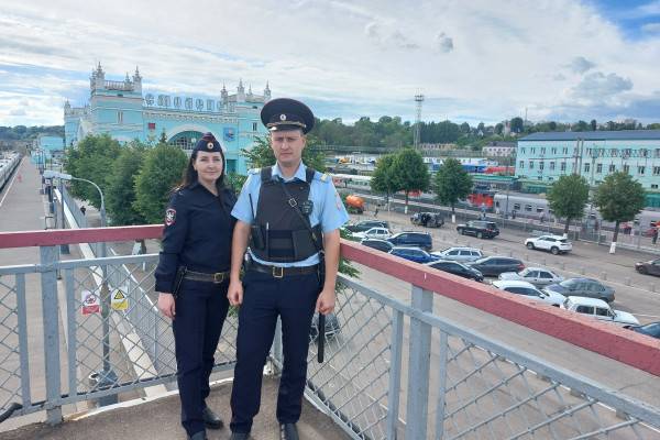 Смоленские полицейские, отвечающие за транспорт, раскрыли секреты семейного благополучия