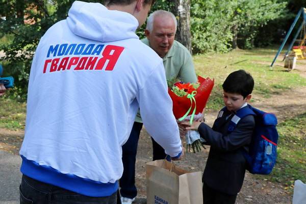 Смоленские единороссы рассказали о промежуточных итогах акции «Собери ребёнка в школу»