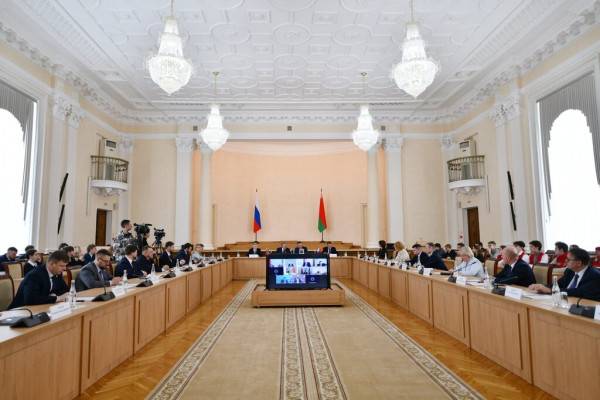 Межпарламентская комиссия провела заседание в Смоленске